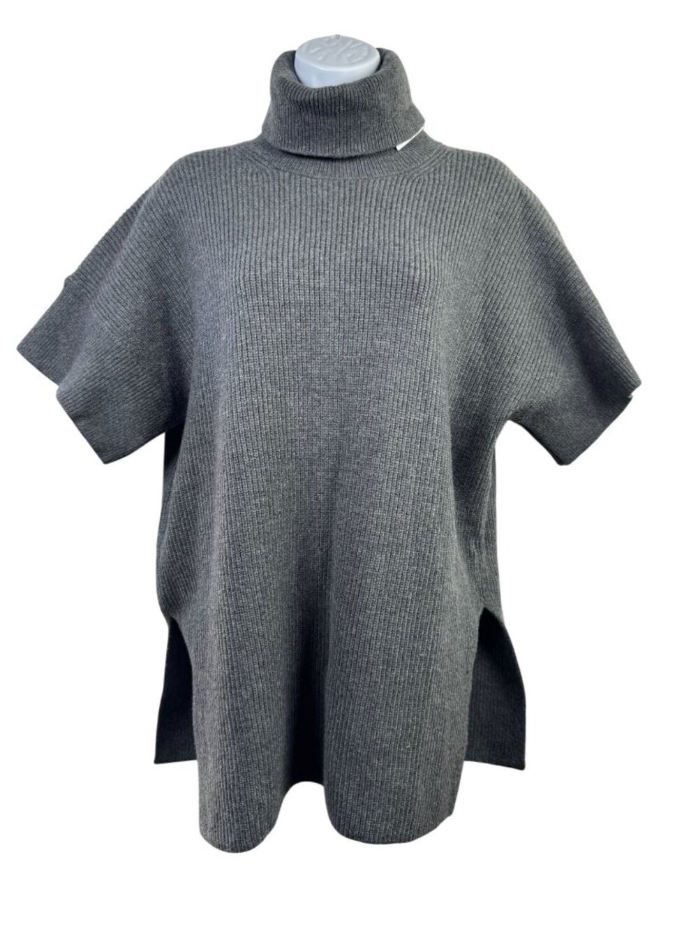NEW Banana Republic Gray Ribbed Turtleneck Shorts sleeve Sweater Womens Medium